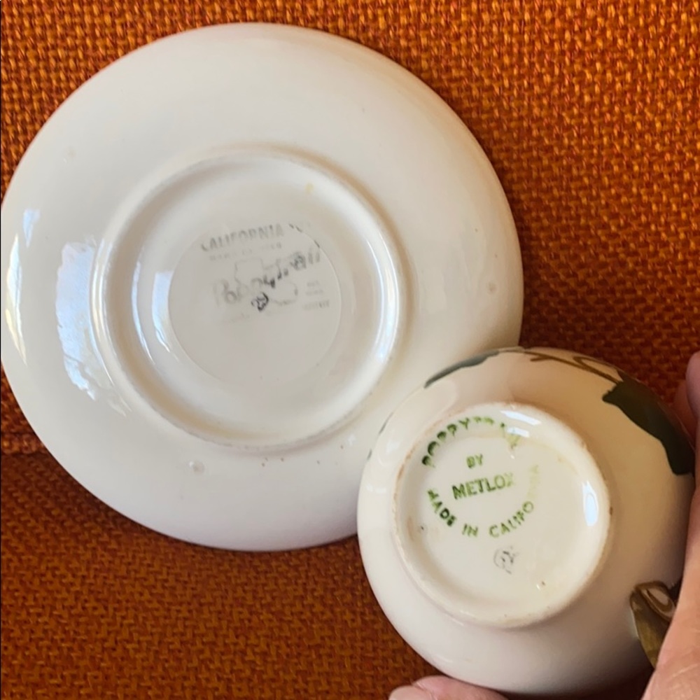 Metlox Poppytrail Ivy Cup&Saucer - Picture 2 of 2